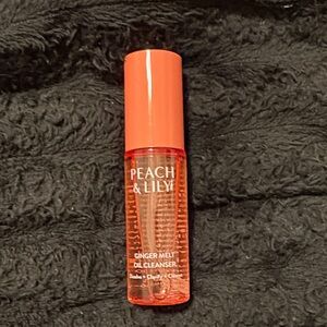 Peach & Lily Ginger Melt Oil Cleanser - Orange